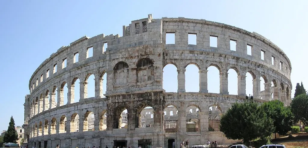 Arenacentar Apartments Pula Croatia